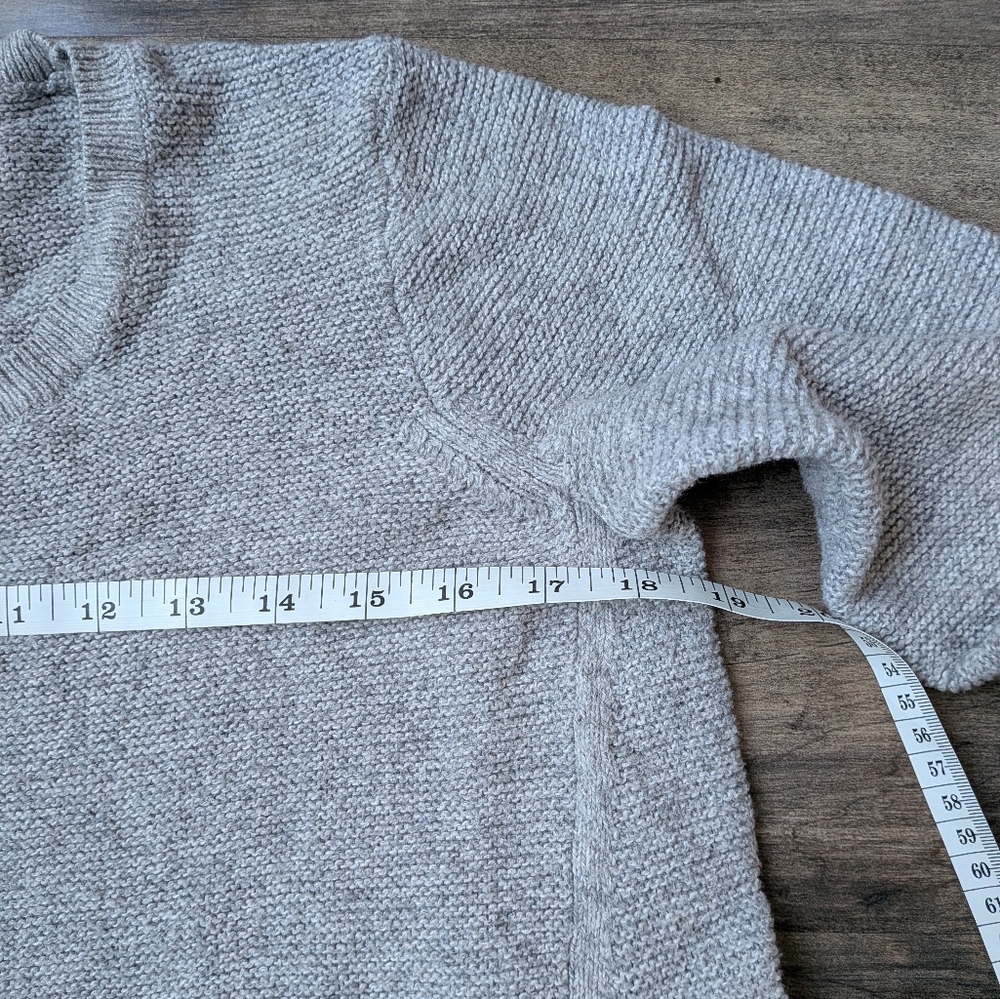 Madewell Gray Textured Garter Stitch Crewneck Sweater - Size M - Picture 5 of 10
